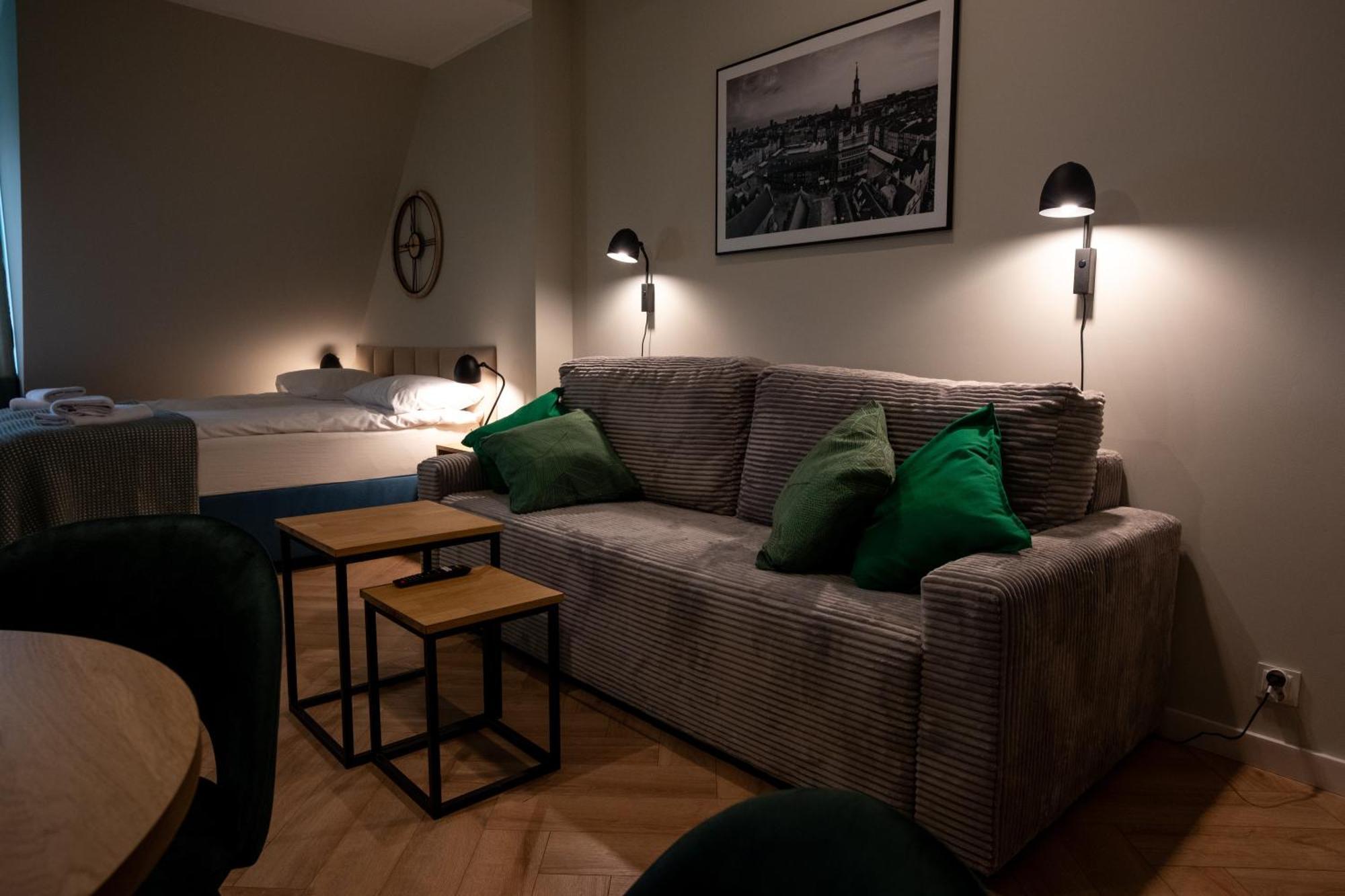 Apartamenty Drevny Kocur Познань Экстерьер фото