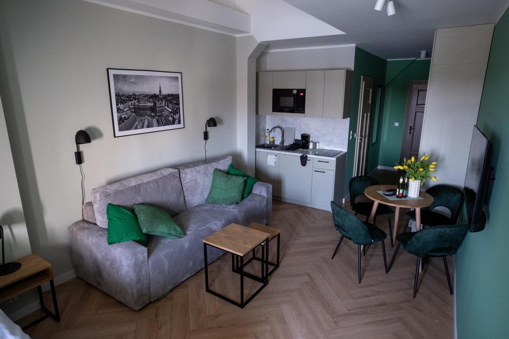 Apartamenty Drevny Kocur Познань Экстерьер фото